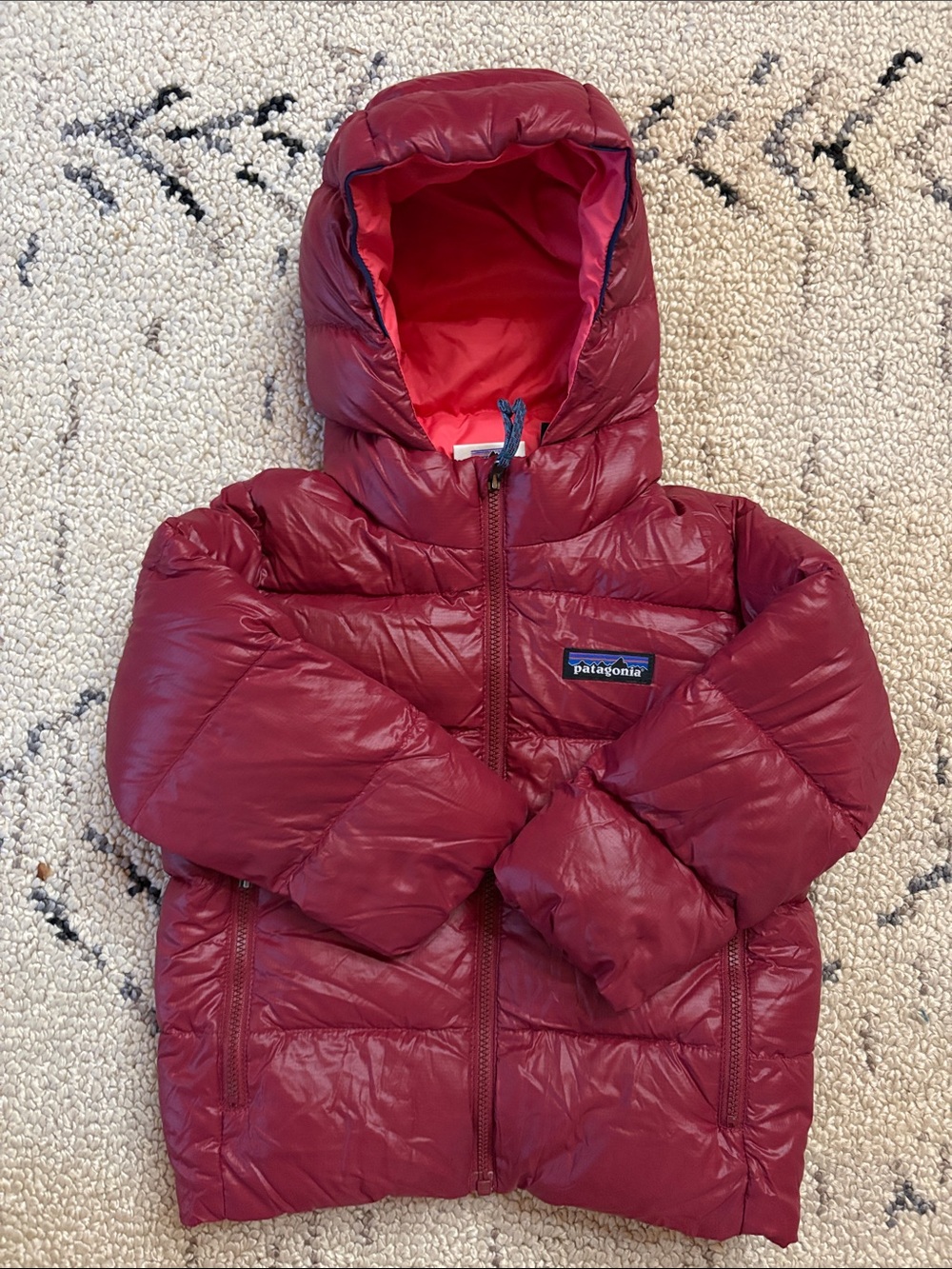 Patagonia high loft Puffer Jacket 2t EUC